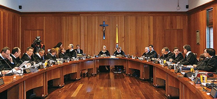 El Consejo de Estado suspende temporalmente la convocatoria a la consulta popular ordenada por el presidente Gustavo Petro