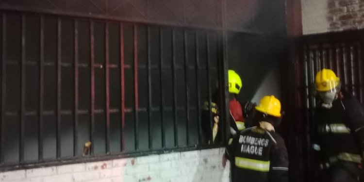 Incendio estructural afectó el salón comunal del barrio La Granja en Ibagué
