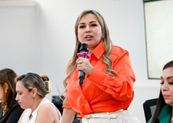 “Vamos a callarlas con trabajo, con obras, con resultados”, Johana Aranda