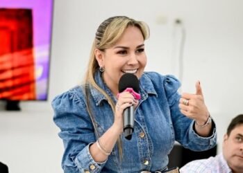 “Creo que todos los mandatarios de Colombia tenemos que liderar desde el ejemplo”, Johana Aranda