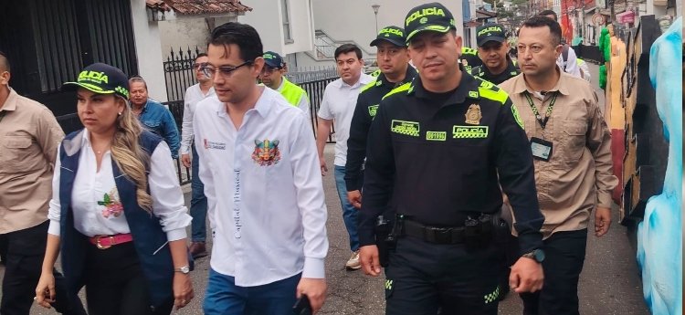 Policía Metropolitana incautó 375 armas blancas, capturó a 22 personas e incautó un arma de fuego