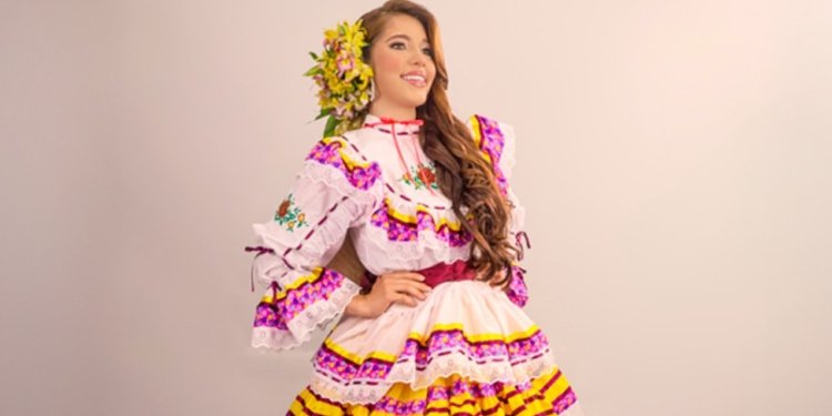 La esencia de la Comuna Siete vive en Valentina Ruiz, su embajadora