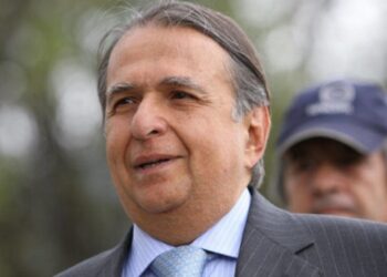 Alberto Santofimio propone acuerdo nacional y reforma política ante clima de confrontación en Colombia