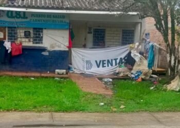 Desalojaron a habitante en condición de calle que vivía en puesto de salud del Carmen de Bulira