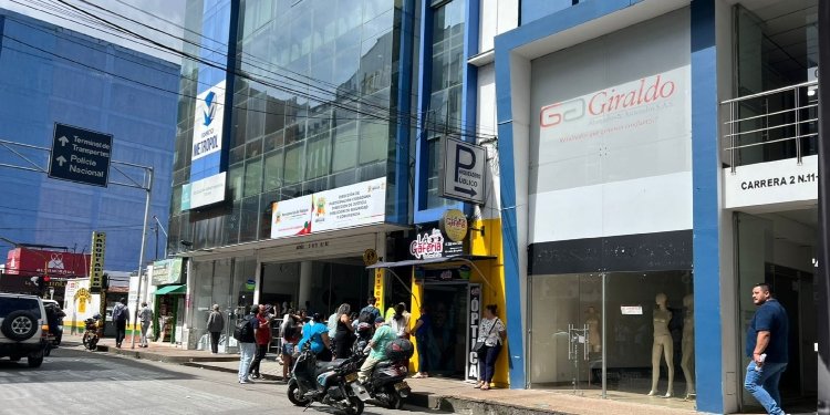 En la Dirección de Espacio Público ya radicaron 430 solicitudes para ventas estacionarias para las fiestas del folclor