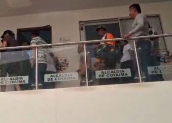 Contratistas de Coyaima se tomaron la alcaldía 