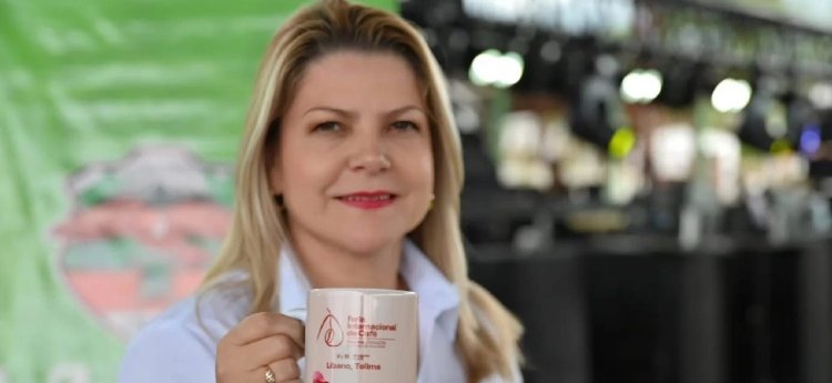 Beatriz Valencia Alcaldesa del Líbano invita a hacer parte de la feria internacional del cafe