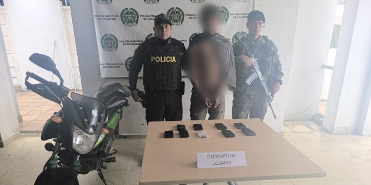 Joven transportaba un kilo de base de coca en una moto en Herrera – Rioblanco