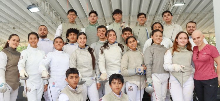 Liga de Esgrima recogió 22 medallas y clasificaciones a Selección Colombia