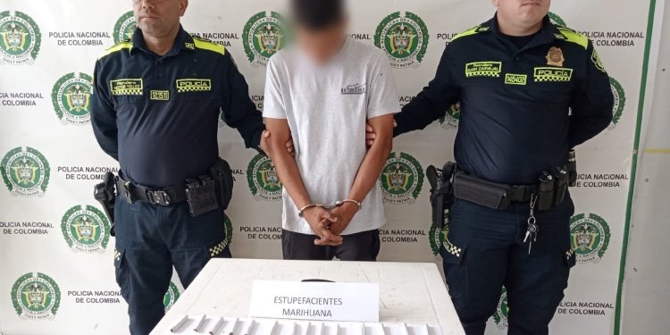 Alias ‘Pipo’ fue capturado por las autoridades con varias dosis de marihuana