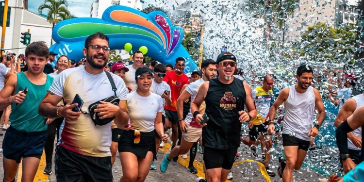 Más de 2.000 personas corrieron por la suerte y la gratitud: la Lotería del Tolima hizo historia con la primera carrera organizada por una lotería en Colombia