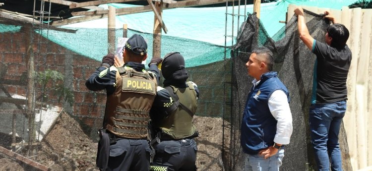 Por no contar con licencia, suspendieron tres obras en Los Tunjos