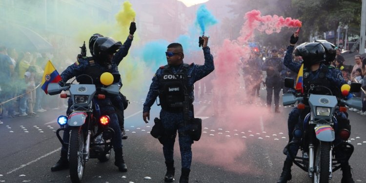Ibagué celebró el Día de la Independencia con imponente desfile militar