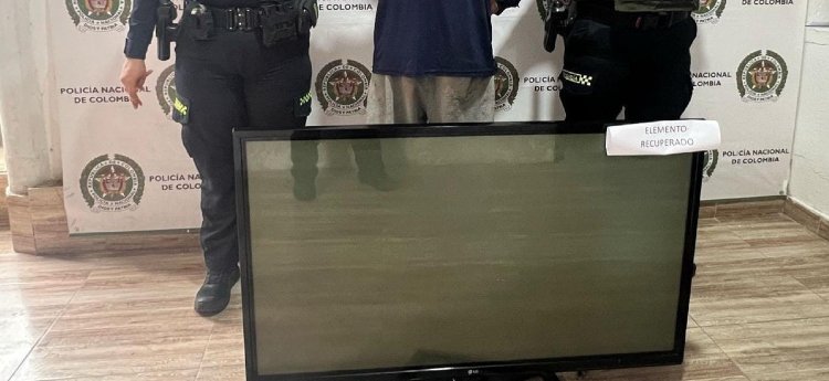 Alias ‘Cacique’ se robó de la sala de una casa un televisor en Carmen de Apicalá