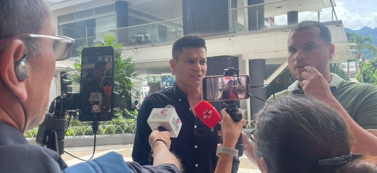 “Andrés Hurtado se ha dedicado a hacer una anticampaña, nadie lo ha atacado, ni Barreto, ni Jaramillo ni Jhoana Aranda” señaló Óscar Berbeo frente al caso Hurtado