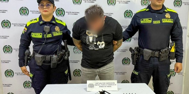 Detenido sujeto con un revólver sin permiso para llevarlo