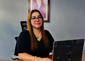 Claudia es una mujer muy trabajadora, disciplinada, organizada y tiene una amplia experiencia en todo el trabajo comunitario”, dijo la Alcaldesa de Ibagué