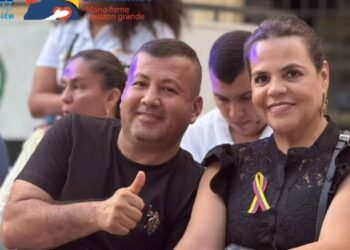 Silvia Ortiz celebra fallo de tutela que ordena libertad del expresidente Uribe