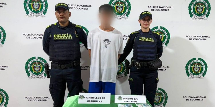 Cayó alias ‘El Mono’ con marihuana y dinero en efectivo