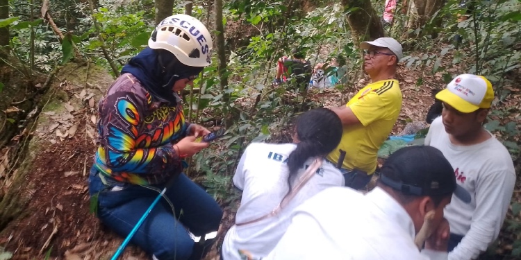 “Que no sea un número más”. Habitantes de la coqueta piden justicia y no salen de su asombro y temor por el hallazgo de Luz Angela Ortiz.