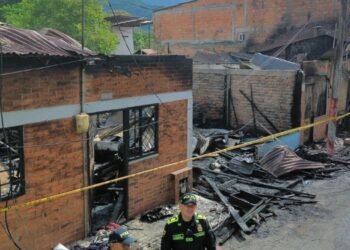 Familia perdió su casa en incendio en el barrio Antonio Nariño