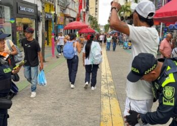 Las autoridades en Ibagué capturaron a 13 personas e incautan 270 armas en operativos del fin de semana