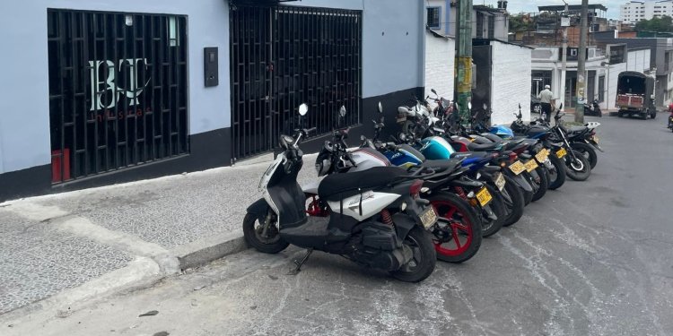 Ciudadanos denuncian a empresa que convirtió la carrera séptima en parqueadero privado en Ibagué