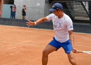 Profesor de tenis teme por su vida, luego de agresión por parte de un médico cirujano