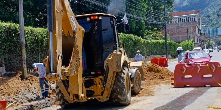 Entregaron vía rehabilitada que conduce hacia el Conjunto Alminar Samoa