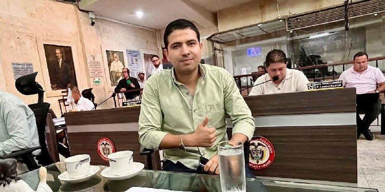 Concejal Andrés Zambrano asegura que a la Alcaldía le falta planificación y transparencia