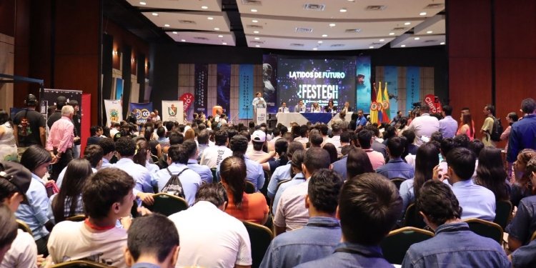 Empresarios, tecnología y ciudadanía se reúnen en Ibagué FESTECH 2025