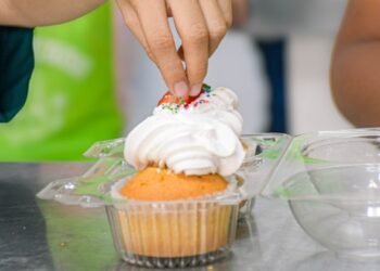 Comfenalco Tolima Impulsa la Creatividad Culinaria Infantil con el Taller Cocineritos
