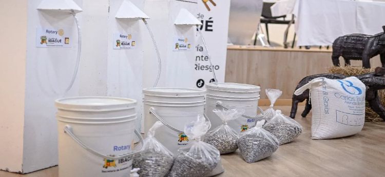 Comunidades rurales de Ibagué reciben filtros para mejorar la calidad del agua