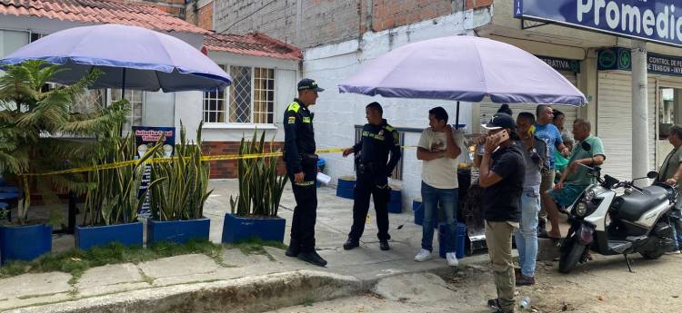 Asesinaron a bala a  Arnulfo dentro de un restaurante