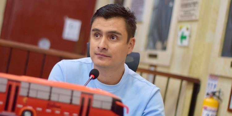 Concejal Carlos Beltrán pide evitar politización en las protestas del sector transportador