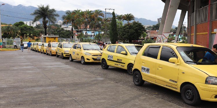 Habilitarán bahía exclusiva de taxis para concierto de cumpleaños de Ibagué en el estadio