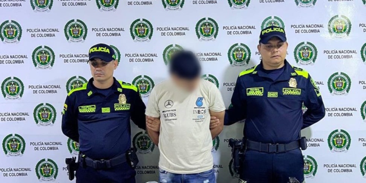 Sujeto con antecedentes de homicidio fue sorprendido con granada lacrimógena en Espinal
