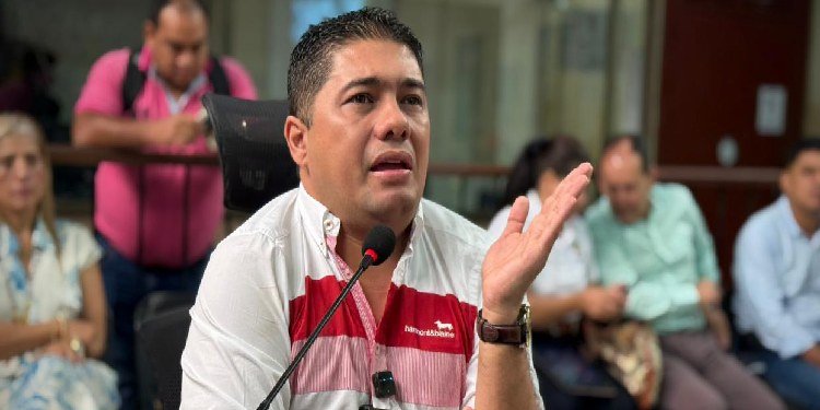 Concejal César Franco anuncia que Contraloría y Personería realizarán visitas de control de obras a colegios de Ibagué
