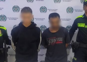 Policía capturó a alias ‘El Rolo’ y ‘El Paisa’ dentro de una tienda cometiendo un  hurto 