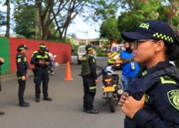 24 personas capturadas y 171 armas cortopunzantes, una de fuego y una traumática fueron incautadas el fin de semana