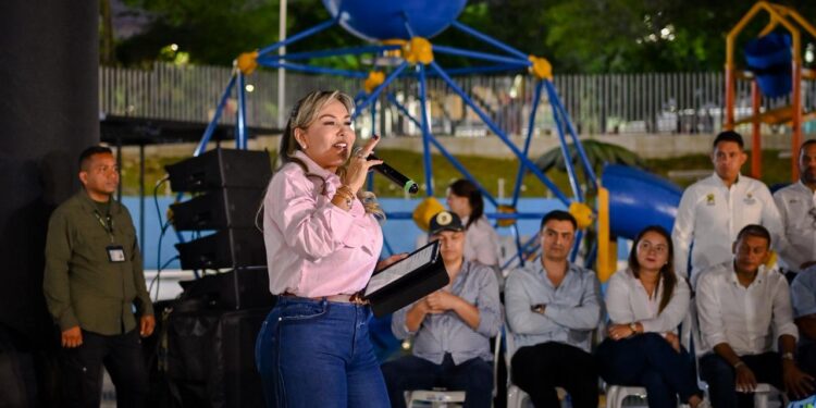 Alcaldesa Johana Aranda entregó las obras del nuevo Parque Acuático de Ibagué