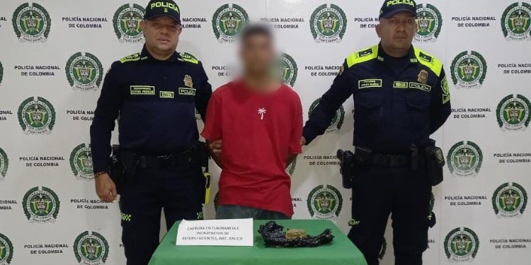 Capturado sujeto cargado de droga cerca al monumento de la Avena en Venadillo