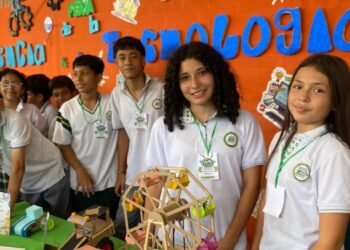 Colegio Comfenalco Tolima se consolida en el Top 10 de Ibagué con Calificación A+