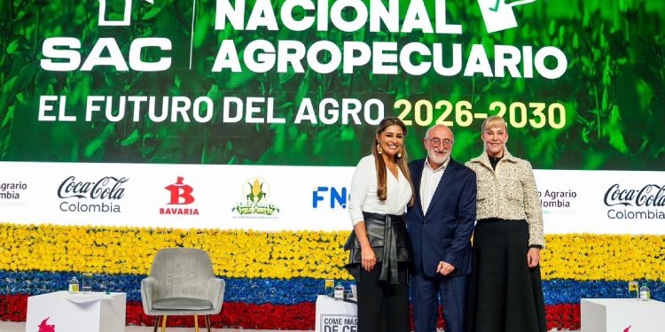 Gobernadora del Tolima afirma que el campo necesita inversión para poder generar progreso