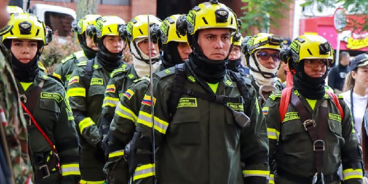 Policía Metropolitana presentó el grupo Ponalsar especializado en búsqueda y rescate