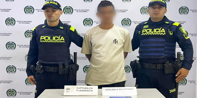 Detuvieron a ‘El Zurdo’ señalado de hurtar un celular de una tienda