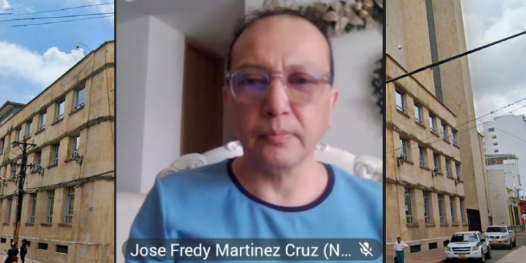 Juez negó la libertad total del padre Fredy Martínez
