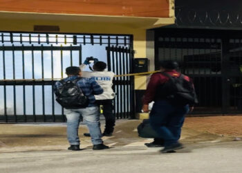 Ladrones entraron a la sede de campaña de Adriana Avilés y le robaron 5.000 regalos de Navidad