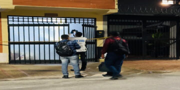 Ladrones entraron a la sede de campaña de Adriana Avilés y le robaron 5.000 regalos de Navidad