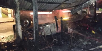 Investigan causa del incendio de casetas en San Bernardo